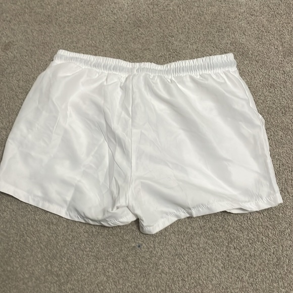 White swim Shorts - Picture 2 of 2